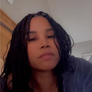 Meet your Posher, Erica